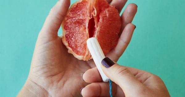 Is it safe to use a tampon overnight?