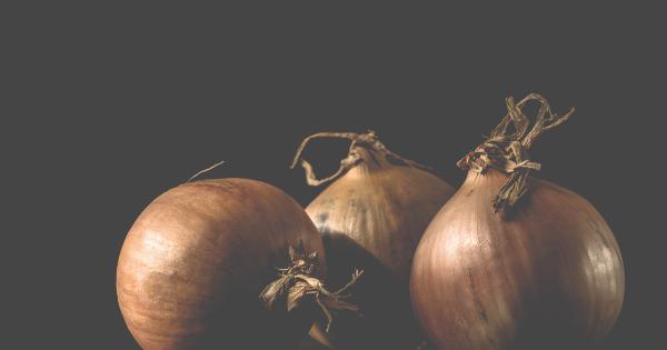 The ruby root vegetable that shields the eyes and alleviates pressure