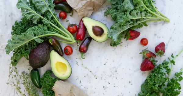 Rustic salad with kale and beets