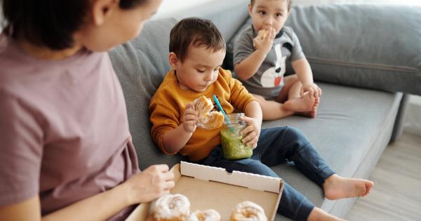 Everything You Need to Know About Eating for a Twin Pregnancy