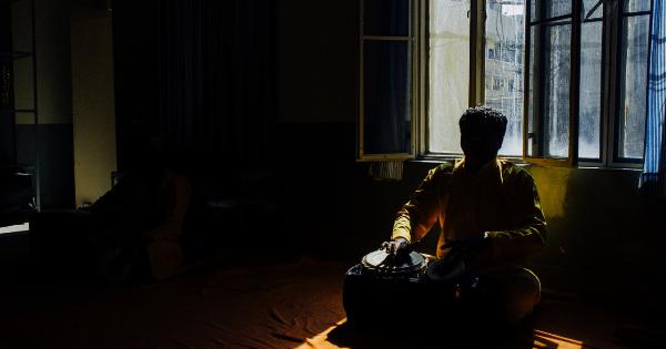 Revolutionary local contraceptive kills sperm in 15 seconds flat!