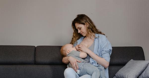 Breastfeeding Decreases Risks of Liver Damage in Infants