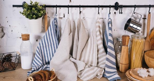 The Harmful Bacteria Lurking on Your Kitchen Towels