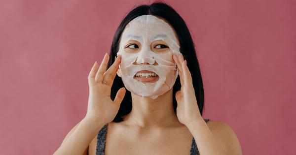 Moisturizing Myths: Debunking the Top 4 Mistakes