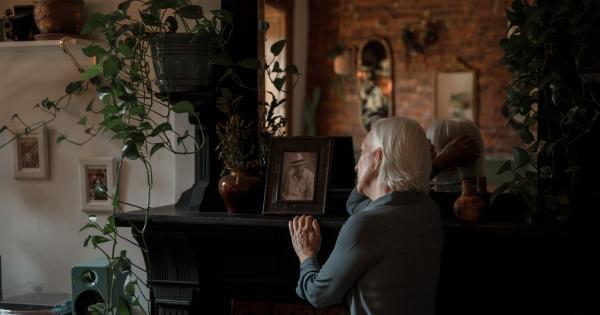 Remembering Love: Coping with Alzheimer’s Disease