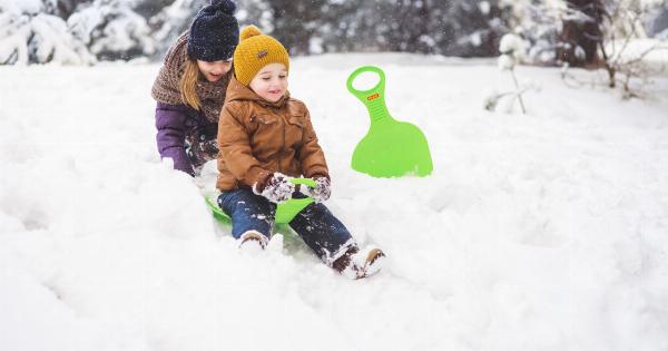 Safety first: Four secrets to enjoying snow games with kids