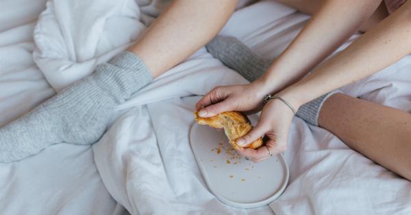 The worst foods to eat before bedtime