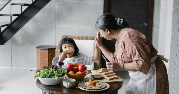 Encouraging Your Child to Develop a Love for Healthy Foods
