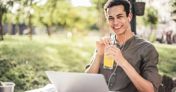 Study finds that coffee can keep you looking young