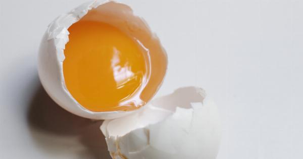 Egg yolk vs. egg white: Which has more calories?