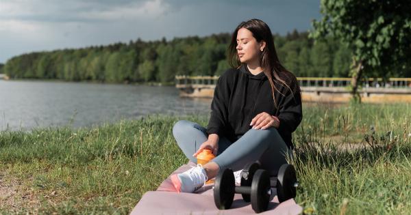 Weight Gain or Water Weight: How to Tell the Difference