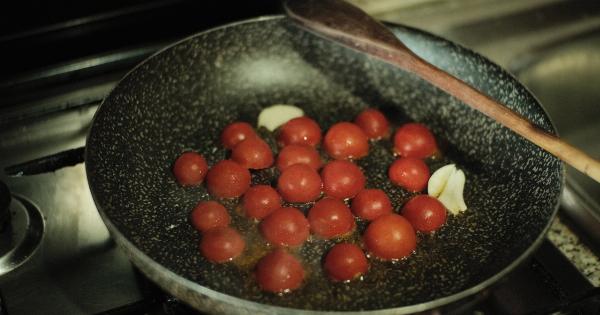 Oxidation-Resistant Oil for High-Temperature Cooking