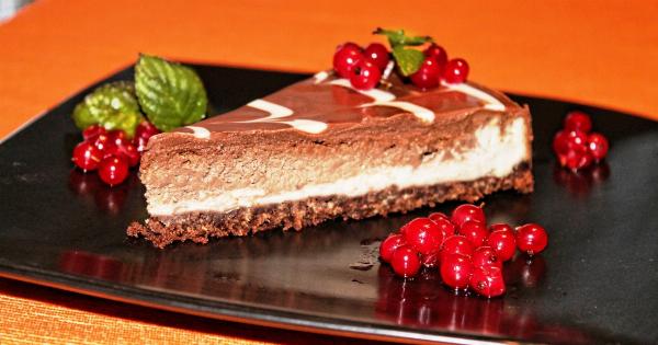 Effortless Chocolate Cheesecake in Minutes