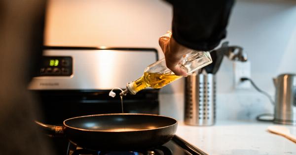 Brick-Oven Pizza with Olive Oil