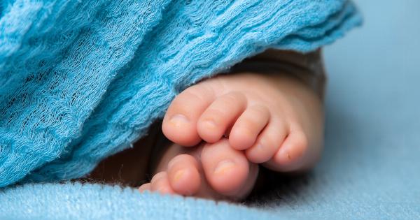 Why Are Your Feet Swelling Up? Here Are Five Possible Culprits
