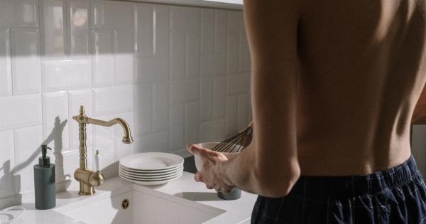 Beating Morning Sickness: Tips and Tricks