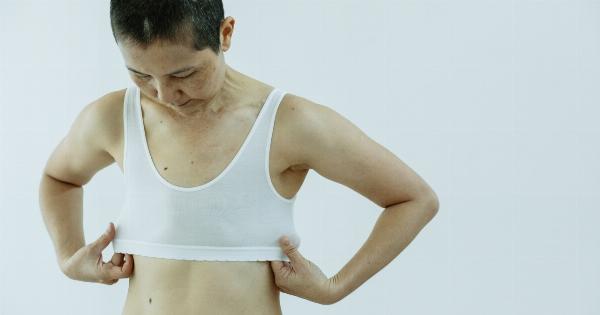 Experts claim sleep lingerie can cause serious health concerns