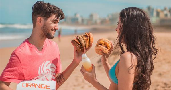 Best beach snacks to satisfy your hunger cravings