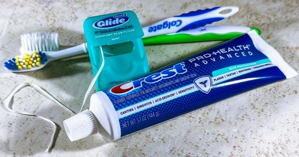 10 Ways Sunscreen and Toothpaste Can Harm Your Fertility