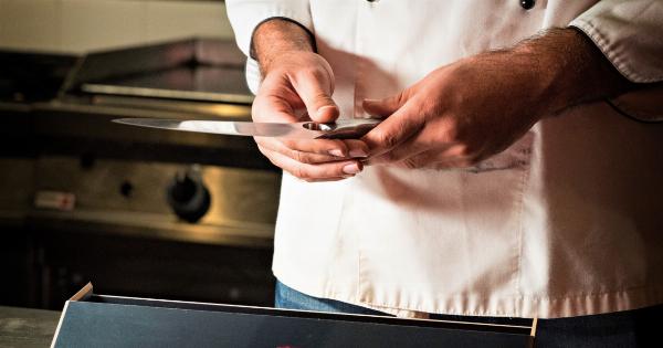 Little: 3 tricks to chop them … with a knife!