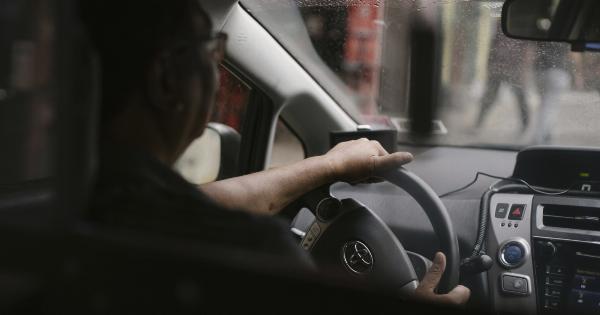 How to Sit in a Car Without Back Pain
