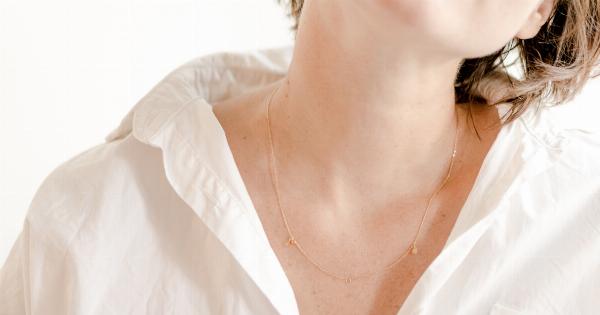 30 natural solutions for treating your “Cap” neck