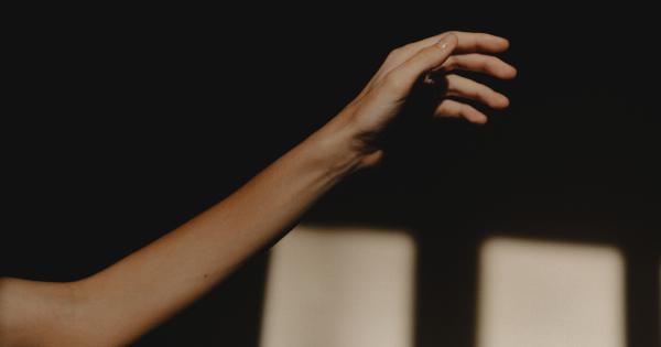 Effective Ways to Acknowledge a Child’s Raised Hand