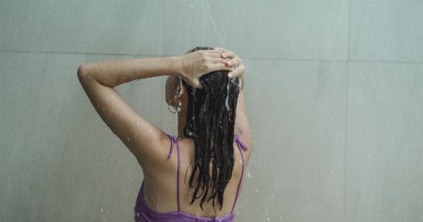 The major mistake you’re making in the shower if you have thin and weak hair