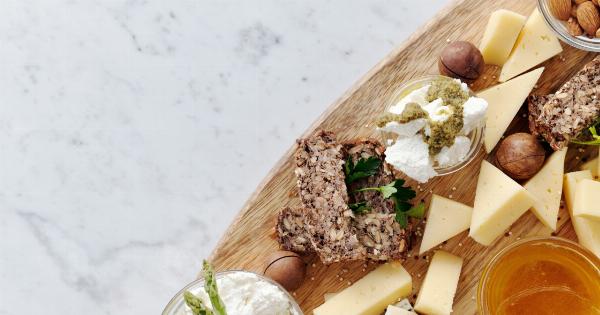 15 Healthy Snacks That Won’t Ruin Your Waistline