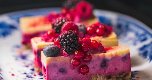 Which fruits are low in sugar (with pictures)