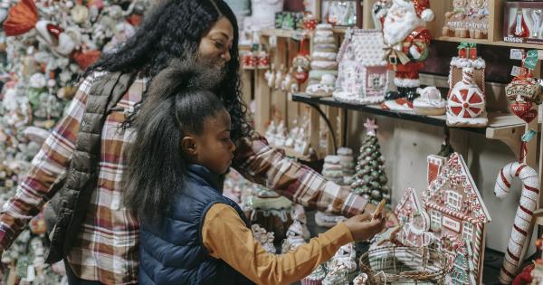 How to Choose the Right Gift for Your Child: The Parenting Dilemma