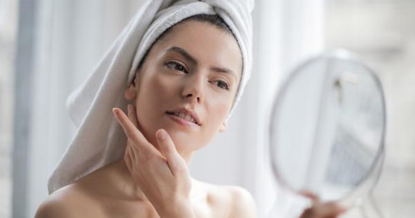 Effective ways to clean oily skin
