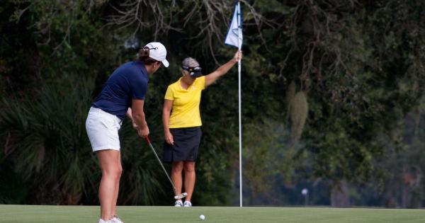Need to unwind? Grab your clubs and hit the green!