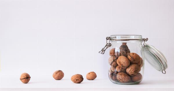 4 Simple Nutrition Tips for a Longer, Happier Life