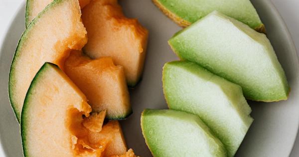 The Honeydew Downloads Our Minds!